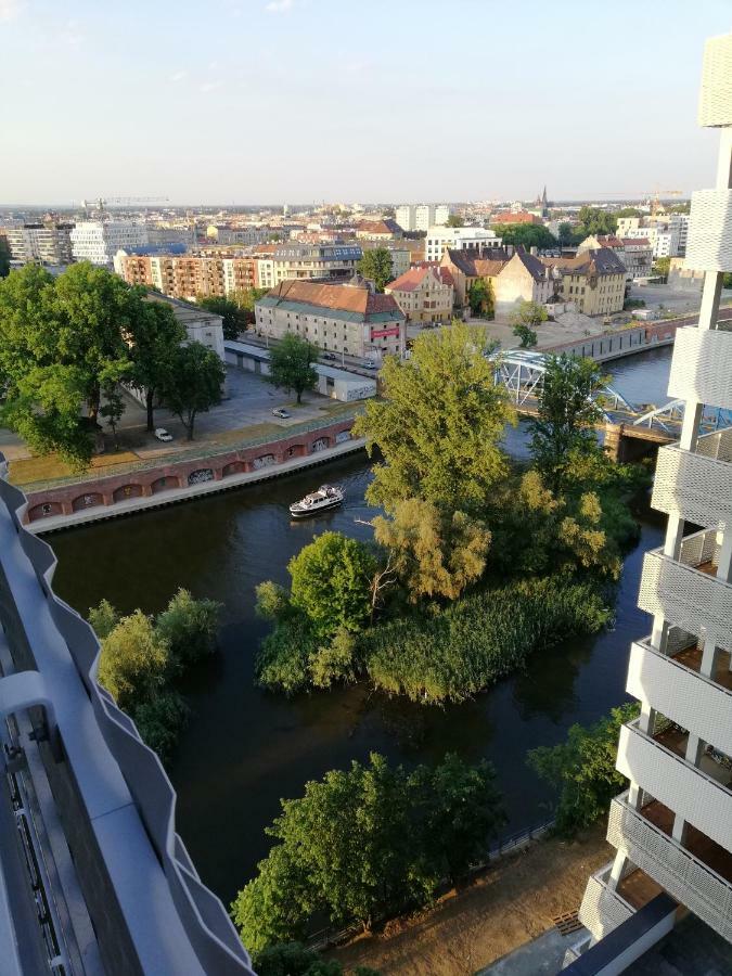 Apartment Two Towers Old Town Apartments-city Center-by The River-observation Terrance On The Roof-free Parking *